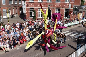 Bloemenwagen 2018 - Bloemencorso Loenhout